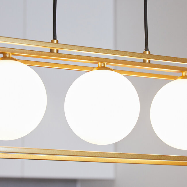 Lampe suspendue avec cadre carré doré et verre blanc laiteux, 3 lumières - Gabia