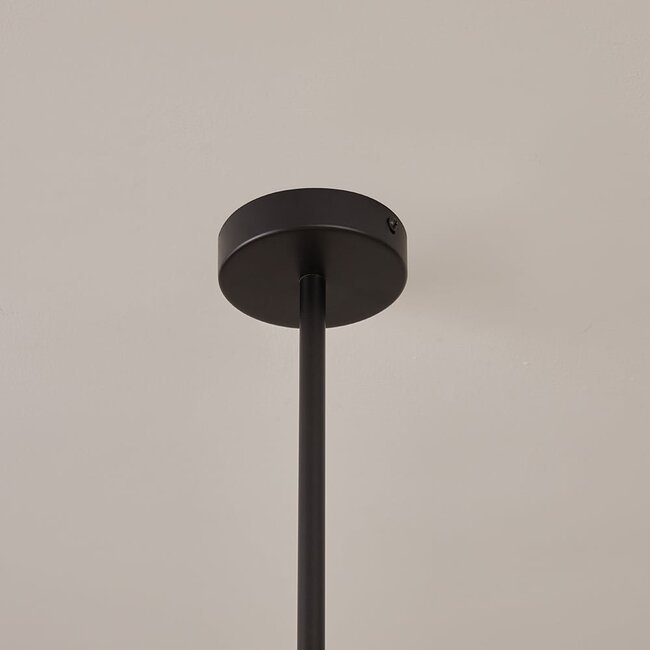 Suspension design à 4 lumières Gaio - noir et or avec verre laiteux