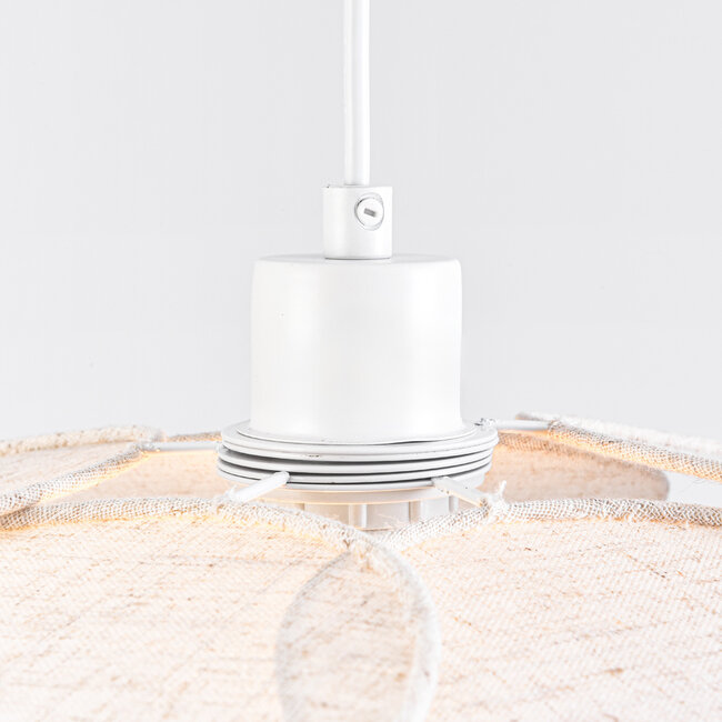 Suspension Floral - beige avec pétales en tissu