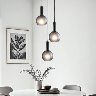 Suspension moderne en verre mat gris, 3 lumières - Brinati