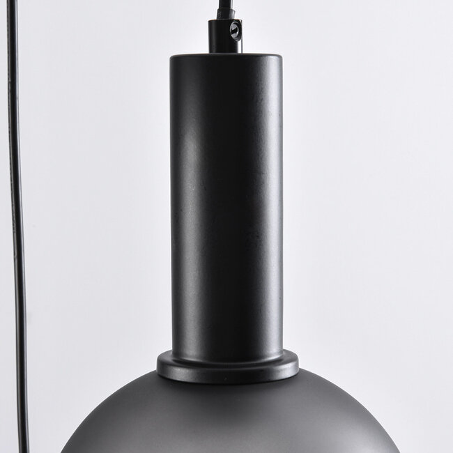 Suspension moderne en verre mat gris, 3 lumières - Brinati