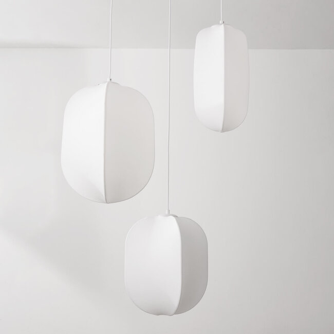 Suspension blanche Asago à 3 lumières - abat-jour en soie