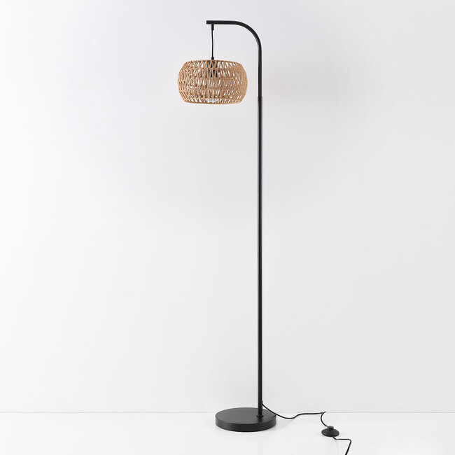 Lampadaire Japandi Sora noir avec abat-jour naturel