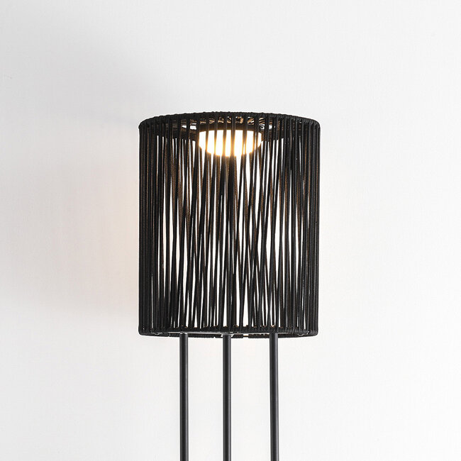 Lampadaire Vinta avec LED solaires à 3 niveaux de gradation et corde tressée en noir
