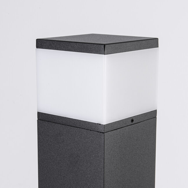 Lampe d'extérieur sur pied avec prise Ute – noir, avec diffuseur et 2 prises