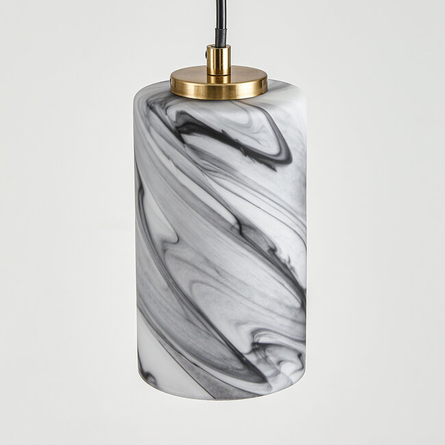 Suspension à 3 lumières Vetra avec abat-jours en verre aspect marbre – laiton doré et noir