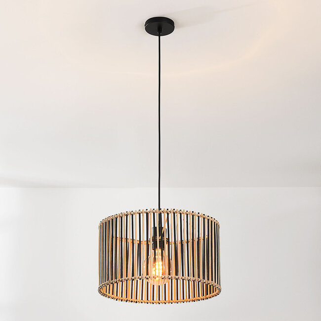 Suspension Lora en bambou noir et naturel