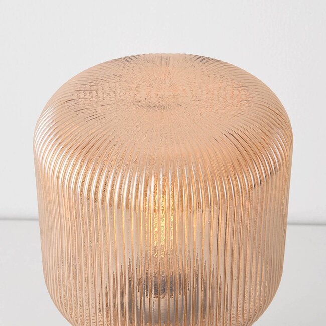 Lampe de table Aurex avec verre ambré nervuré et pied aspect travertin