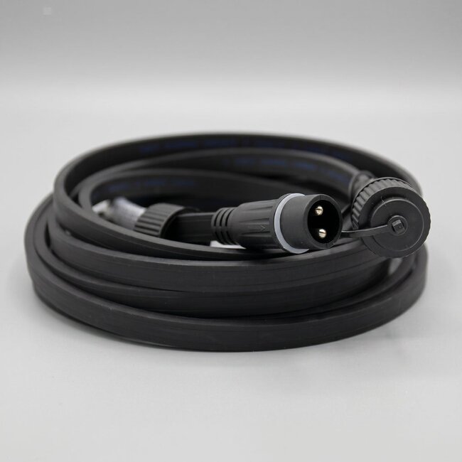 Élément intermédiaire pour rallonger une guirlande raccordable