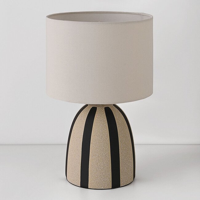 Lampe de table Miora en céramique rayée à abat-jour en tissu beige