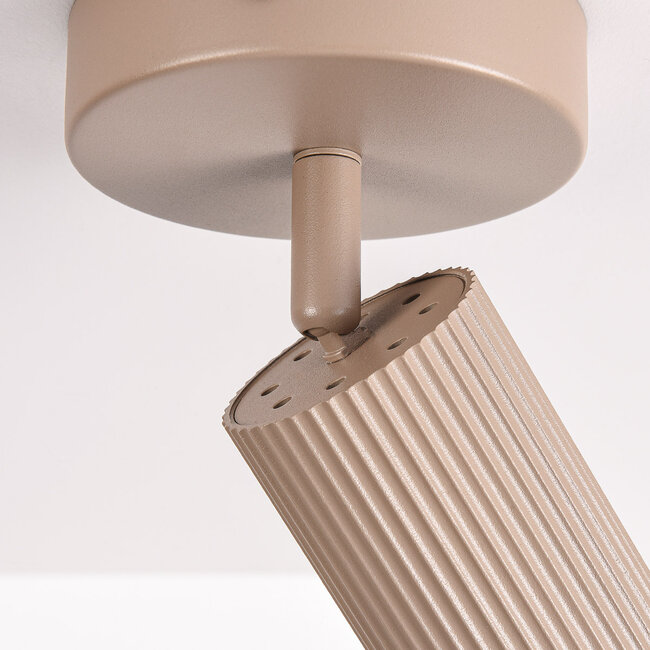 Spot de plafond Blaze avec spot nervuré - beige sable