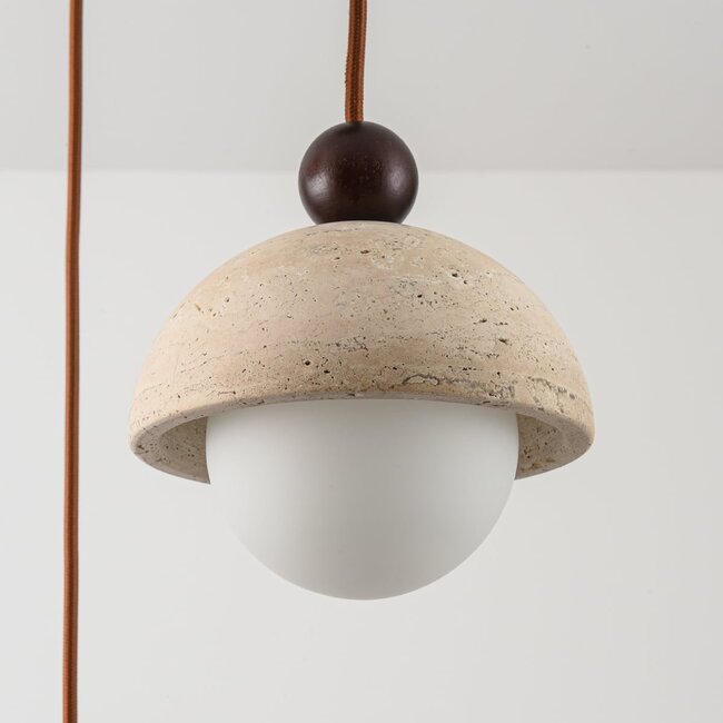 Suspension Vara à 3 lumières - travertin (pierre naturelle) et verre laiteux, ronde