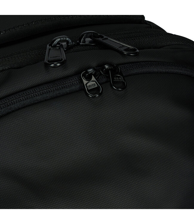 Underseater Zwarte Lichtgewicht Rugzak met Vacuüm Vak, 60L Capaciteit, TSA Cijferslot & Waterdichte Bescherming - Geschikt voor Laptop tot 17,3 inch