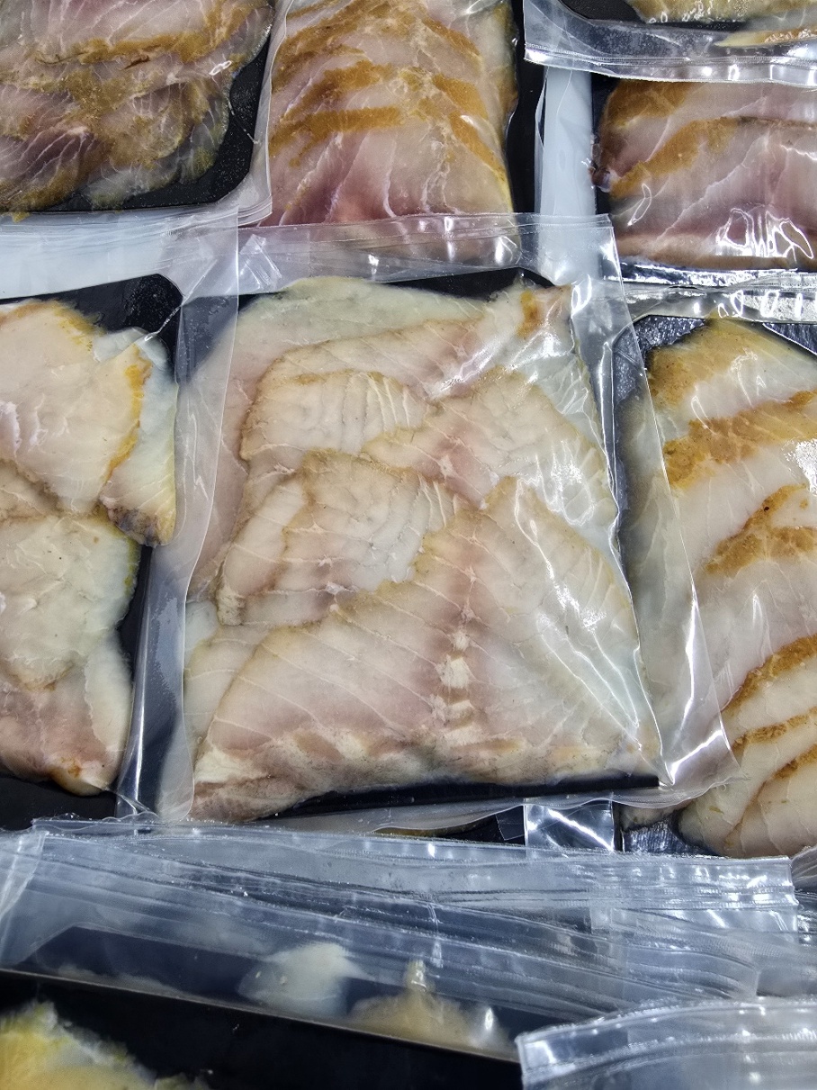 Koudgerookte steurfilet