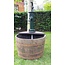 Wasser wanne Whisky mit gusseiserner Handpumpe