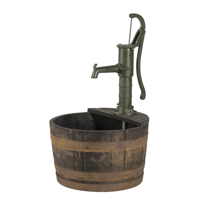 Wasser wanne Whisky mit gusseiserner Handpumpe