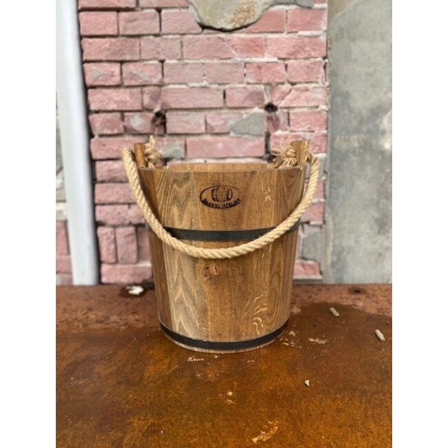 Eiche Holz 'Dark oil'