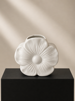 Vaas Flower White