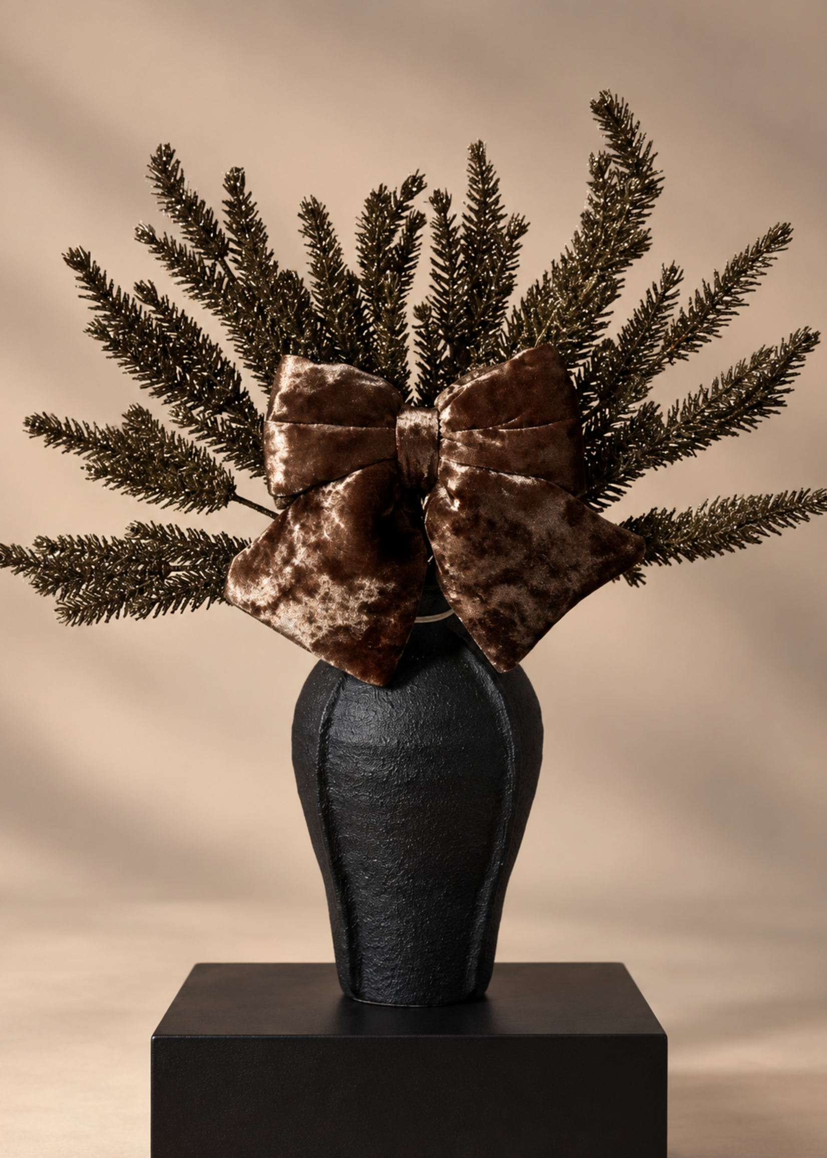 Velvet Christmas Elegance Brown