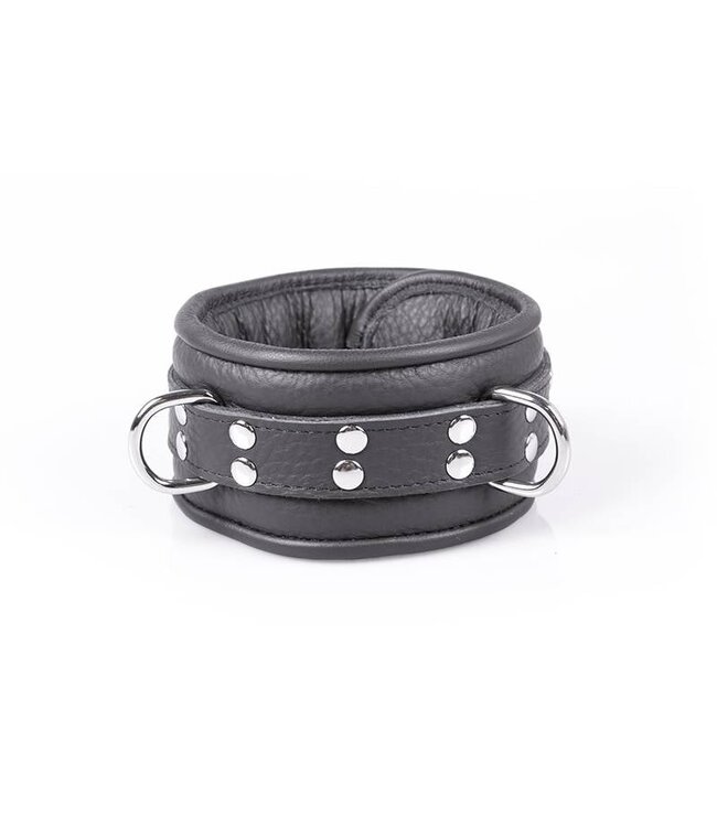 Kiotos Leather Black Professional 7cm Collar with Silver Studs & D-Rings by Kiotos