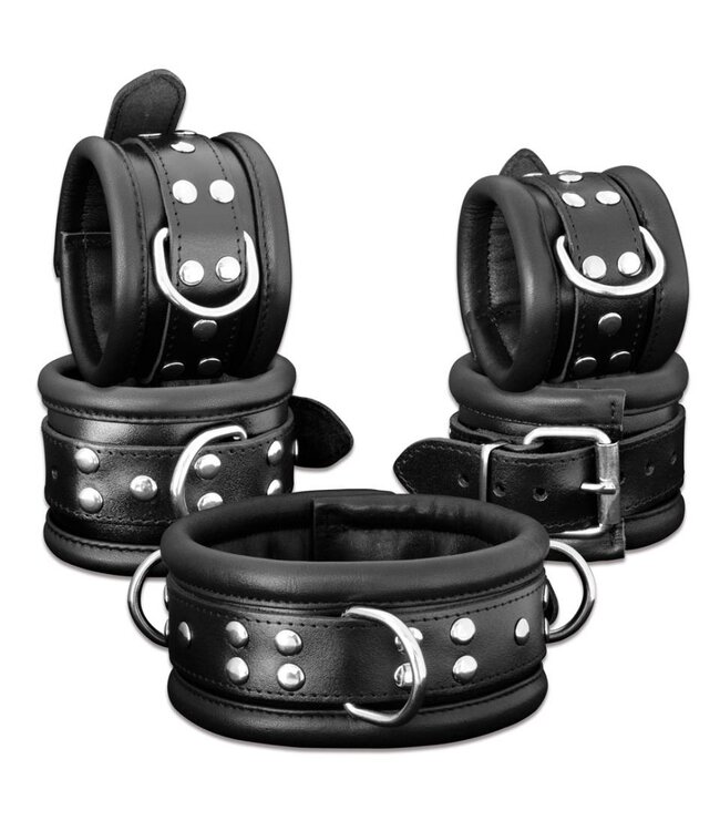 Kiotos Leather Kiotos Leather Studded Lederen Handboeien Met Zachte Voering En D-Ring 6,5 cm