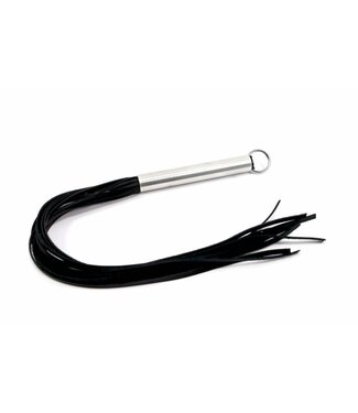 Kiotos Leather Premium Edelstahlpeitsche mit O-Ring – 55 cm, komfortabler Griff