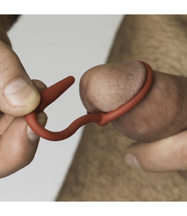 Sport Fucker Silikon-Cock-Plug Rot | Dehnbarer Eichelring für ultimativen Komfort