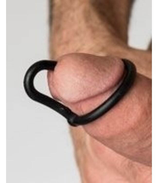 Sport Fucker Siliconen Cockring Met Plug Zwart | Comfortabele Stevigheid En Duurzaamheid