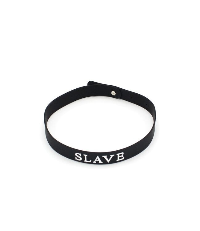 KIOTOS X Kiotos X Siliconen Halsband Met Wit Naamplaatje BITCH, SLUT & SLAVE