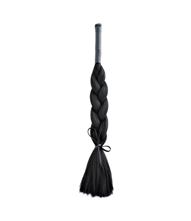 Synthetische Haarzweep Zwart 65 cm – Duurzaam BDSM Accessoire