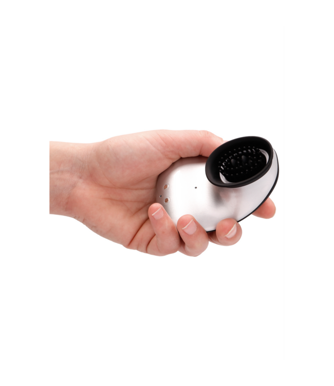 Twitch Innovation Twitch Hands-Free Clitoris- en Tepelstimulator Met 10 Vibraties En 4 Zuigstanden