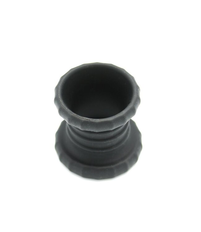 Kiotos Sport Balls Silicone 2-in-1 Cock Ring en Ballstretcher Set Rood/Zwart, 2-delig