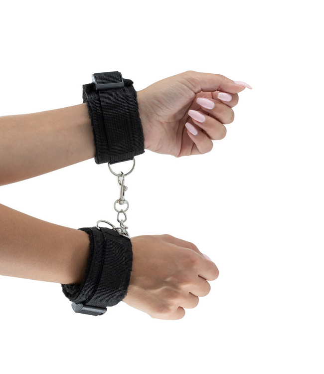 Crushious Master Cummander 11-Piece BDSM Bondage Set for Couples - Black
