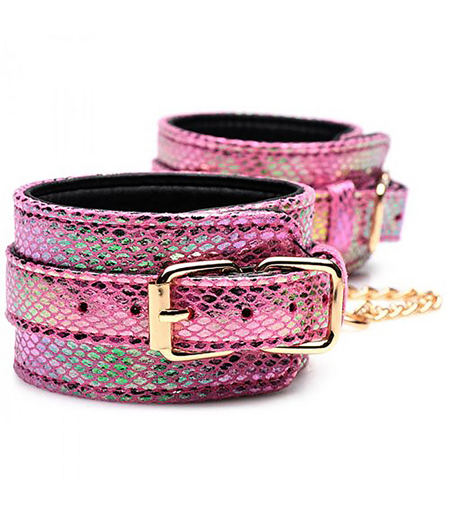 XR Brands Roze Captive Cobra Bondage Set Met Regenboogglans En Slangenprint