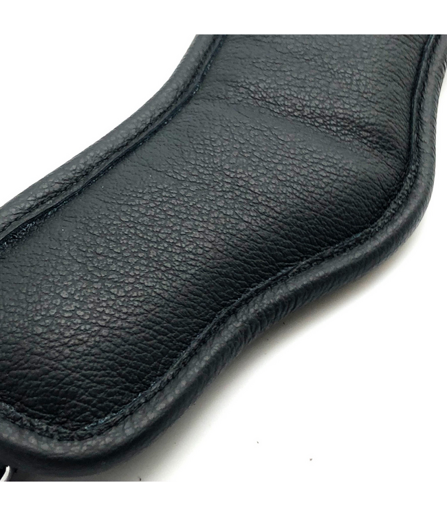 Red Leather Hochwertiges Rot Lederhalsband – Stilvoll & Nachhaltig aus Europa