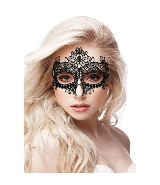 Ouch! Elegant Queen Black Lace Mask - Handmade, Lightweight & Durable