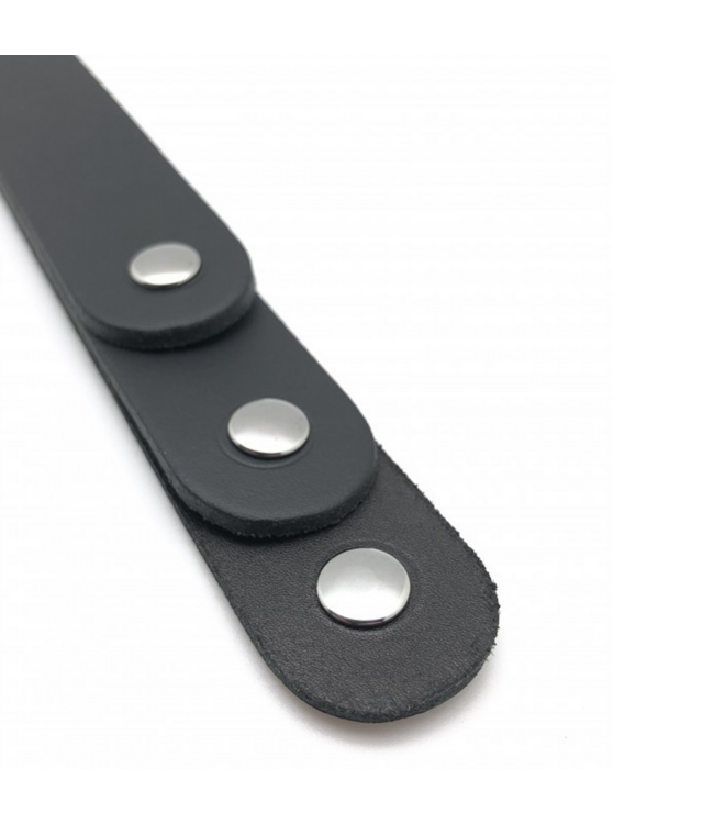 Red Leather Hochwertiges Lederpaddel 39,5 cm mit 3 Riemen – Stilvoll und langlebig