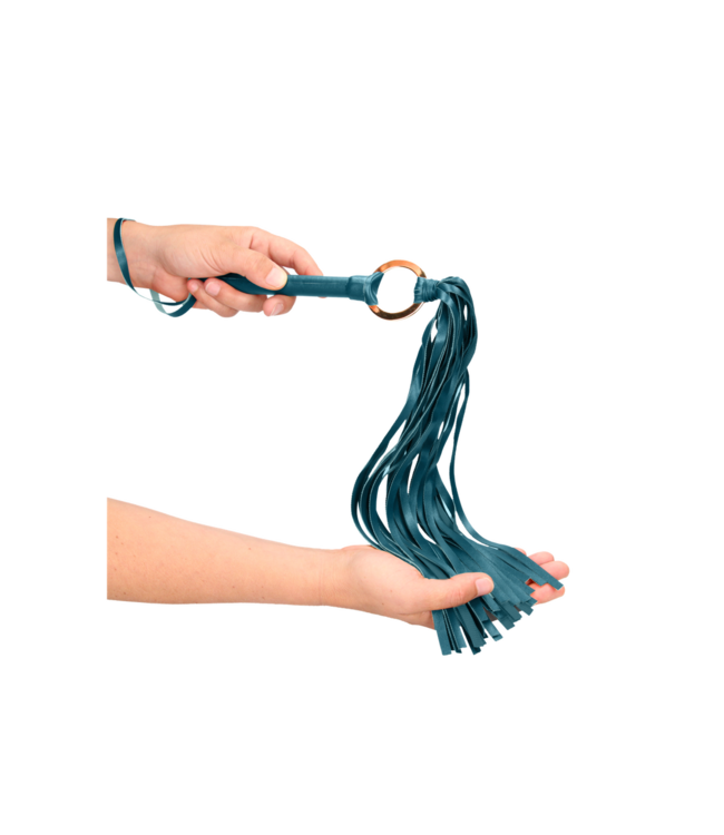 Ouch! Ouch Halo Flogger: Luxurious BDSM for Pleasure and Excitement