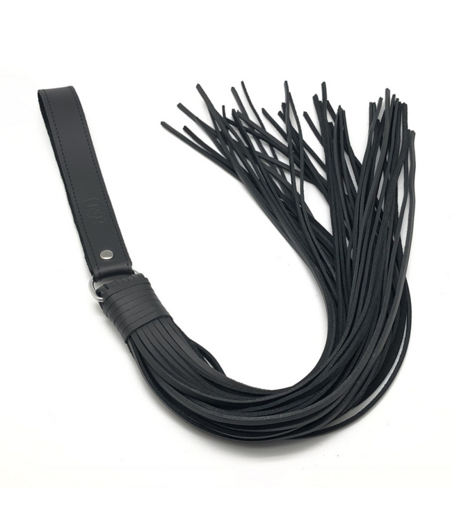 Red Leather Zelle Martinet 75 cm Lederriemen in Schwarz | Stil und Qualität für den Alltag