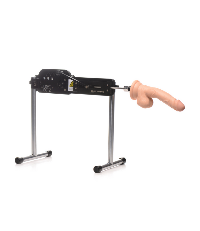 XR Brands Verstelbare Seksmachine Met Afstandsbediening En 7,5 Inch TPE Dildo