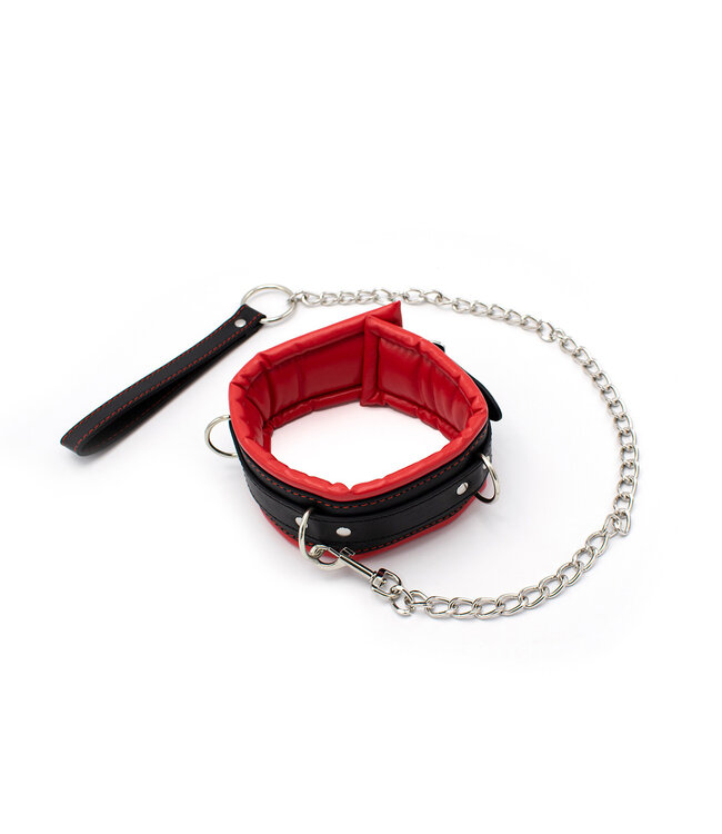 Kiotos Leather Elegant Red & Black Adjustable Collar Set with Leather Strap