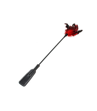 Kiotos Leather Feather Crop Paddle 60 cm | Veganes PU-Leder für aufregende Spanking-Spiele
