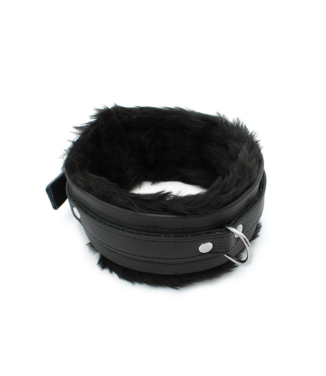 Kiotos Leather Luxurious Black Leather Collar with Soft Lining & Adjustable Fit