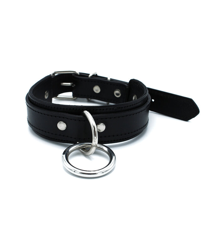 Kiotos Leather Verstellbares schwarzes Lederhalsband mit O-Ring – robust und stilvoll