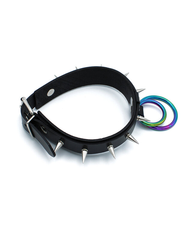 Kiotos Leather Schwarzes Lederhalsband mit Spikes und Regenbogen-O-Ringen, 52 cm