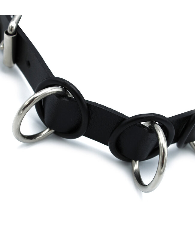 Kiotos Leather Robustes schwarzes Lederhalsband mit 7 Ringen | Verstellbar & stilvoll