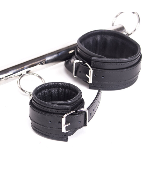 Kiotos Steel Noblesteel Deluxe 76cm Spreader Bar Set: Leather Cuffs & Collar