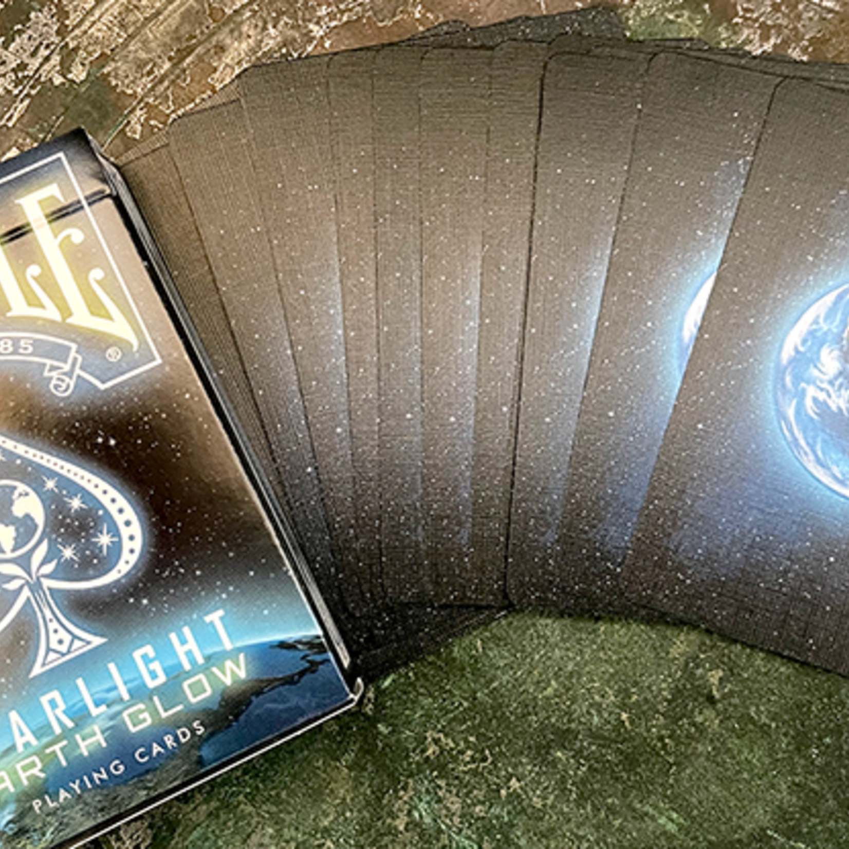 Bicycle Starlight Earth Glow Speelkaarten