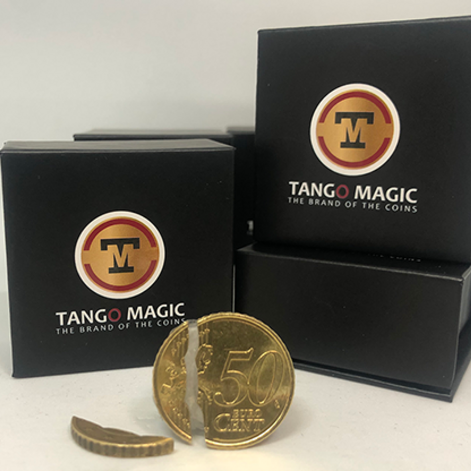 Tango Magic Bite Coin 50 eurocent - intern met stukje