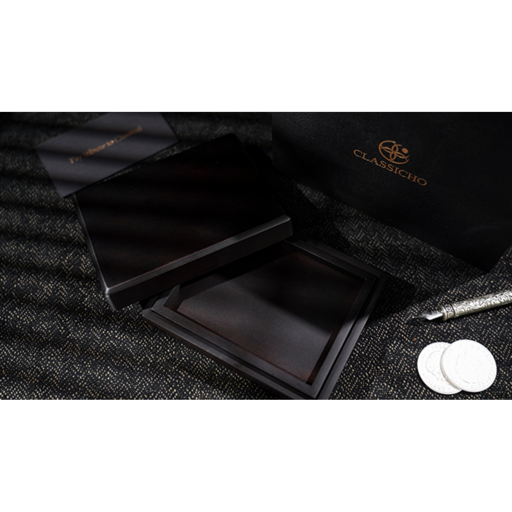 Classicho On-Off Box by TCC